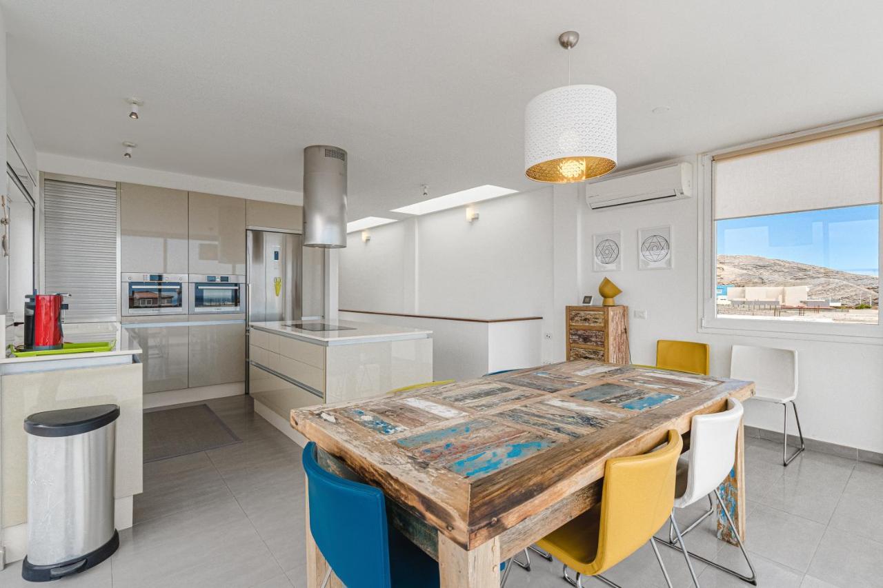 Modern 3Bdr Villa With Heated Pool 엘메다노 외부 사진