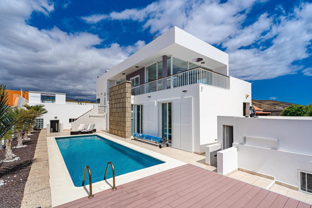 Modern 3Bdr Villa With Heated Pool 엘메다노 외부 사진