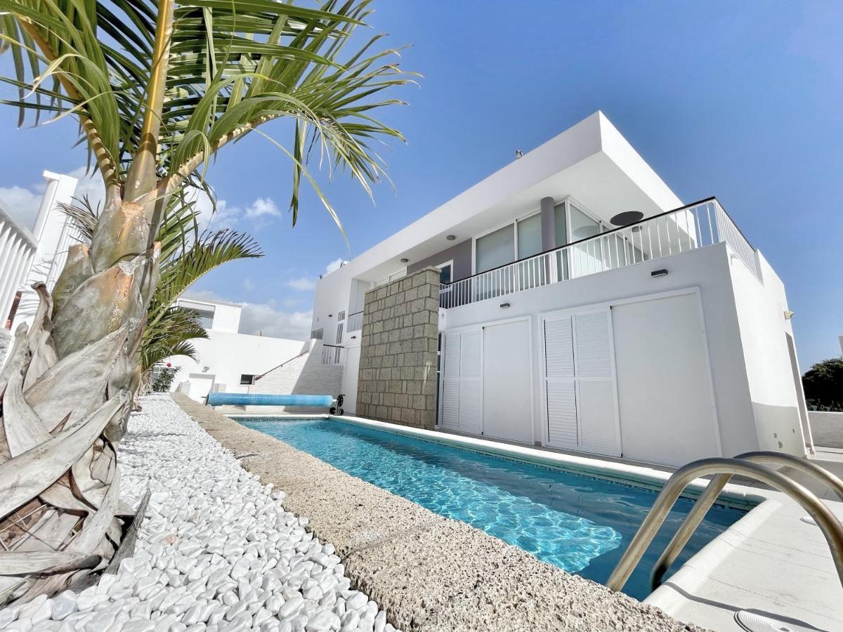 Modern 3Bdr Villa With Heated Pool 엘메다노 외부 사진
